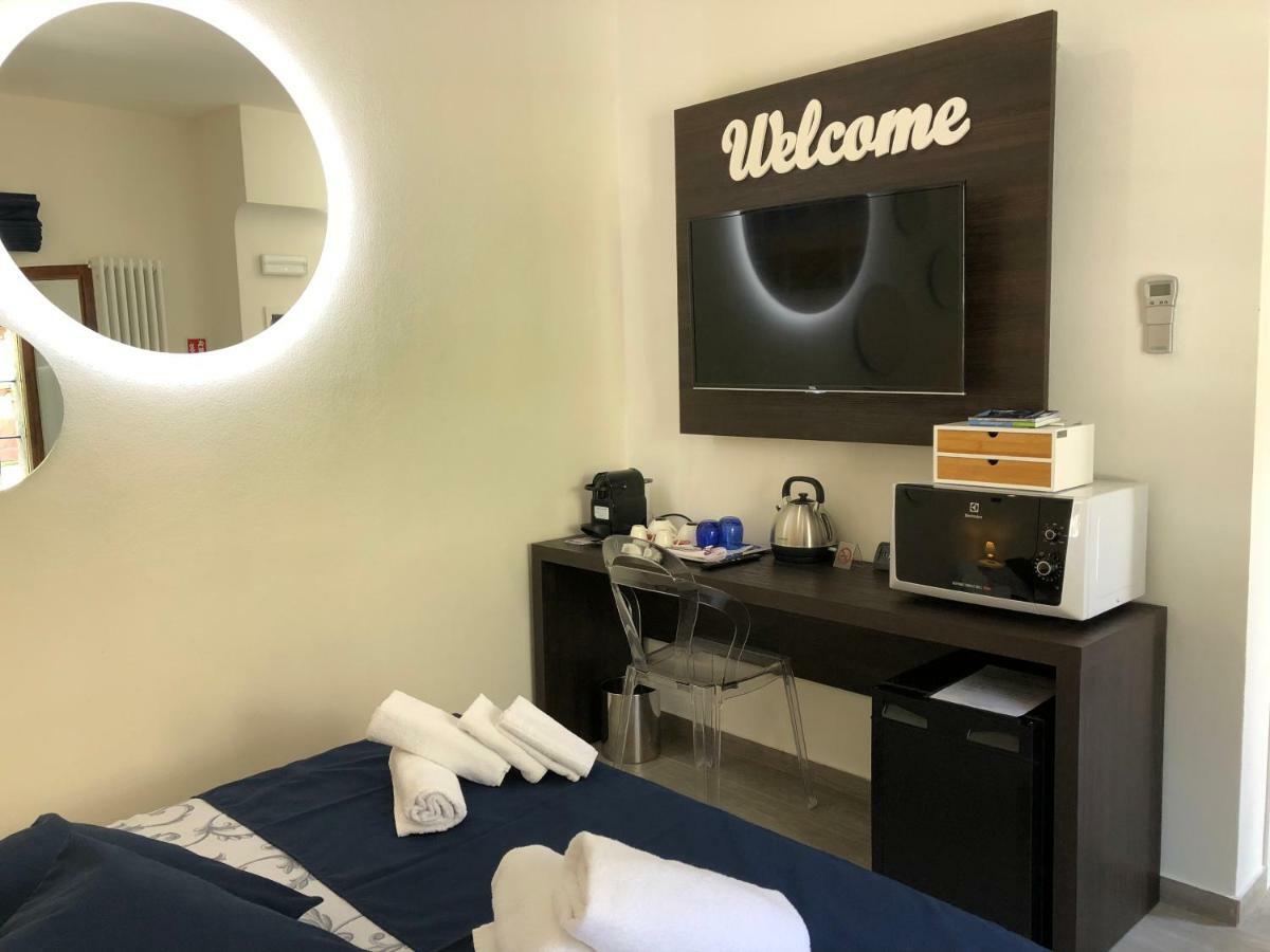 L'Antica Corte Lazzago Rooms Como Eksteriør bilde