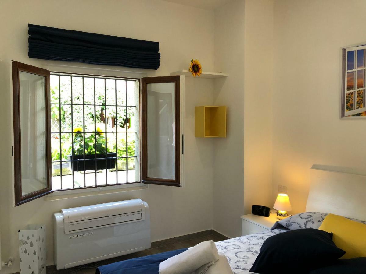 L'Antica Corte Lazzago Rooms Como Eksteriør bilde